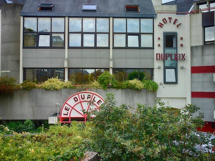 Hotel Dupleix - Hyper Centre - Parking Et Garage Gratuit Quimper Exterior photo